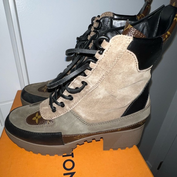 Louis Vuitton Desert Boots Size 38.5 - Picture 3 of 4